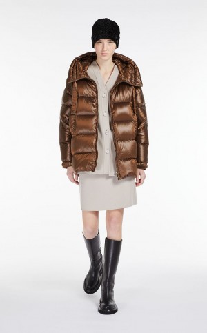 Padded Max Mara Down Jacket In Wody-resistant Płócienne With Hood Złote | MMR593974
